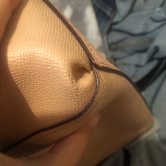 Pretty medium sized Coach bag with long strap - Picture 6 of 6